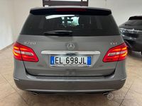 Usata Mercedes B200 Premium 136 CV (100 kW) 2012 Grigio Monovolume