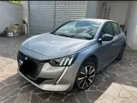 Usata Peugeot 208 GT-line 101 CV (74 kW) 2020 Utilitaria