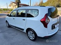 Usata Dacia Lodgy Comfort 116 CV (85 kW) 2021 Bianco Monovolume
