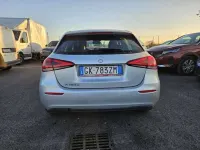 Usata Mercedes A180 116 CV (85 kW) 2022 Argento Berlina