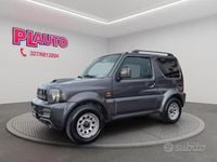 Usata Suzuki Jimny 86 CV (63 kW) 2010 Grigio SUV