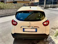 Usata Renault Captur 90 CV (66 kW) 2015 Beige SUV