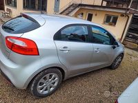 Usata Kia Rio 90 CV (66 kW) 2012 Grigio Monovolume