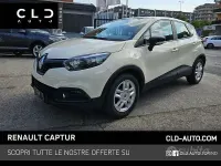Usata Renault Captur 90 CV (66 kW) 2015 Beige SUV