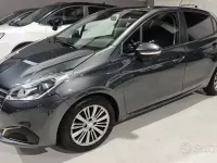 Usata Peugeot 208 Allure 82 CV (60 kW) 2016 Grigio Utilitaria