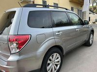 Usata Subaru Forester 150 CV (110 kW) 2012 Argento SUV