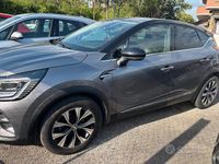 Usata Renault Captur Equilibre 90 CV (66 kW) 2023 Grigio SUV