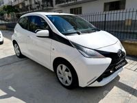 usata Toyota Aygo 1.0 VVT-i 69 CV 5 porte x-cite