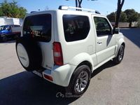 Usata Suzuki Jimny 85 CV (62 kW) 2016 Bianco SUV