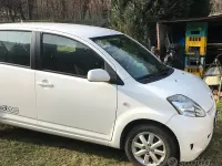 Usata Daihatsu Sirion 91 CV (66 kW) 2009 Utilitaria