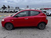 Usata Lancia Ypsilon Silver 70 CV (51 kW) 2023 Rosso Utilitaria