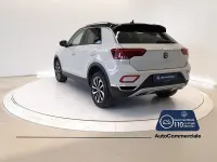 Usata VW T-Roc Style 150 CV (110 kW) 2023 Beige SUV