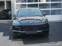 Usata Porsche Cayenne E-Hybrid 470 CV (345 kW) 2025 Nero SUV