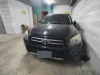 Usata Toyota RAV4 177 CV (130 kW) 2008 Nero SUV