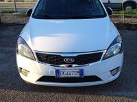 Usata Kia Ceed 115 CV (84 kW) 2011 Bianco Utilitaria