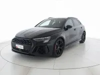 Usata Audi RS3 Sportback Comfort 400 CV (294 kW) 2023 Nero mythos metallizzato Utilitaria