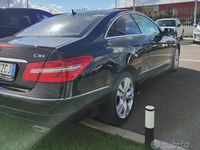 Usata Mercedes E350 231 CV (169 kW) 2010 Nero Coupé