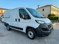 Usata Fiat Ducato 33 140 CV (102 kW) 2021 Bianco Furgone