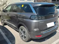 Usata Peugeot 5008 131 CV (96 kW) 2024 Grigio SUV