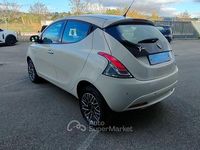 Usata Lancia Ypsilon 84 CV (61 kW) 2016 Beige Utilitaria