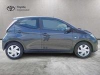 Usata Toyota Aygo Cool 69 CV (50 kW) 2018 Grigio Utilitaria