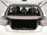 Usata Mahindra KUV100 87 CV (63 kW) 2025 SUV