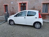 Usata Peugeot 107 Active 68 CV (50 kW) 2009 Bianco Utilitaria
