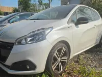 Usata Peugeot 208 GT-line 110 CV (80 kW) 2017 Bianco Utilitaria