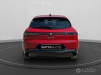 Usata Alfa Romeo Tonale Sprint 131 CV (96 kW) 2024 Rosso SUV