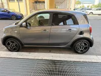Usata Smart ForFour 90 CV (66 kW) 2017 Grigio Utilitaria