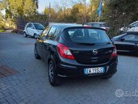 Usata Opel Corsa 75 CV (55 kW) 2014 Nero Berlina