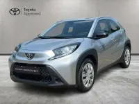 Usata Toyota Aygo X Active 72 CV (52 kW) 2022 Grigio SUV