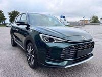 Nuova MG ZS Luxury 197 CV (144 kW) 2026 British green SUV