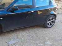 Usata Alfa Romeo 147 105 CV (77 kW) 2002 Nero Utilitaria