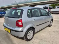 Usata VW Polo Trendline 75 CV (55 kW) 2002 Argento Utilitaria