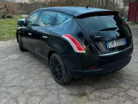 Usata Lancia Delta 120 CV (88 kW) 2008 Nero Utilitaria