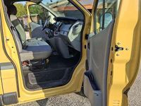 Usata Renault Trafic 101 CV (74 kW) 2004 Monovolume