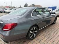 Usata Mercedes E220 Style 194 CV (142 kW) 2019 Grigio Berlina