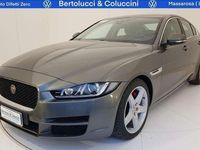 Usata Jaguar XE Prestige 180 CV (132 kW) 2015 Grigio Berlina