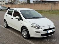 Usata Fiat Punto Street 69 CV (50 kW) 2017 Bianco Utilitaria