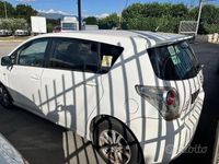Usata Toyota Verso 126 CV (92 kW) 2012 Bianco Monovolume