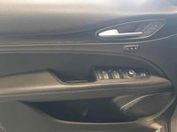 Usata Alfa Romeo Stelvio Veloce 210 CV (154 kW) 2018 Grigio SUV