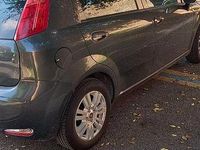 Usata Fiat Punto Street 69 CV (50 kW) 2017 Grigio Berlina