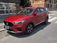 Usata MG ZS Comfort 106 CV (77 kW) 2022 Rosso SUV