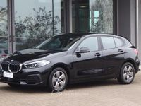 Usata BMW 118 Advantage 150 CV (110 kW) 2022 Nero Utilitaria