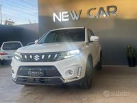 Usata Suzuki Vitara 129 CV (94 kW) 2021 Bianco SUV
