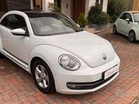 Usata VW Beetle Cabriolet Design 110 CV (80 kW) 2015 Bianco Cabrio