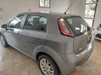 Usata Fiat Punto Evo 75 CV (55 kW) 2011 Grigio Utilitaria