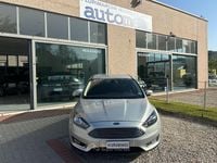 Usata Ford Focus 120 CV (88 kW) 2015 Argento Station wagon