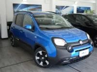 Usata Fiat Panda Cross Cross 69 CV (50 kW) 2025 Blu italia Utilitaria